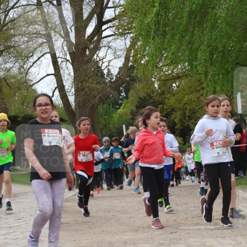 25.04.2026 - Das Zehntel Zöllner http://msf.ph/oto/9662021 25.04.2026 11:45:05 Laufen 10697 meine-sportfotos.de
