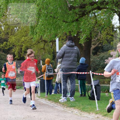 25.04.2026 - Das Zehntel Zöllner http://msf.ph/oto/9662065 25.04.2026 09:37:56 Laufen 6726 meine-sportfotos.de
