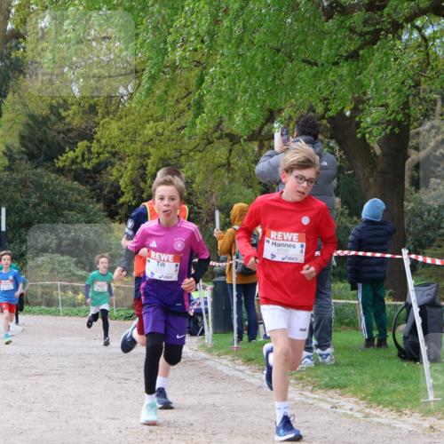 25.04.2026 - Das Zehntel Zöllner http://msf.ph/oto/9662071 25.04.2026 09:37:57 Laufen 6753, 6158 meine-sportfotos.de