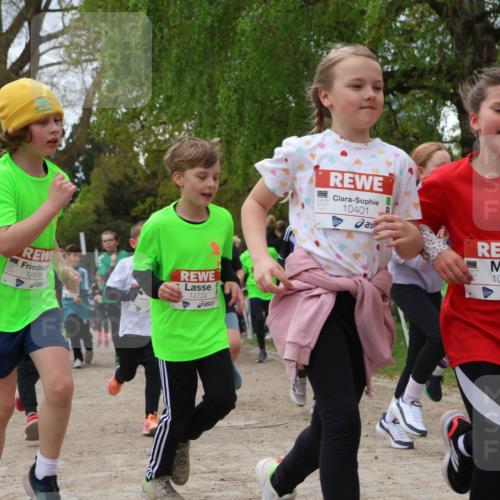 25.04.2026 - Das Zehntel Zöllner http://msf.ph/oto/9662072 25.04.2026 11:45:07 Laufen 12686, 12722, 10401, 10954 meine-sportfotos.de