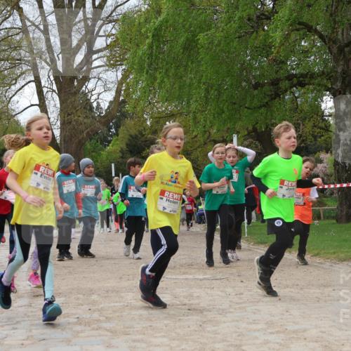 25.04.2026 - Das Zehntel Zöllner http://msf.ph/oto/9662135 25.04.2026 11:45:10 Laufen 11710, 20, 11711, 50 meine-sportfotos.de