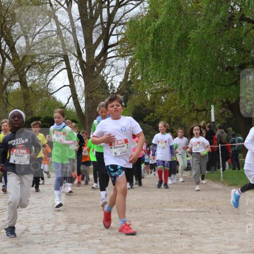 25.04.2026 - Das Zehntel Zöllner http://msf.ph/oto/9662285 25.04.2026 11:45:14 Laufen 1297 meine-sportfotos.de