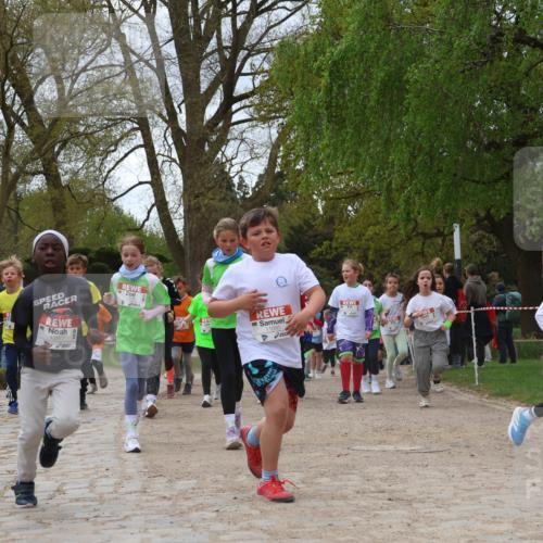 25.04.2026 - Das Zehntel Zöllner http://msf.ph/oto/9662288 25.04.2026 11:45:14 Laufen 12977, 11095 meine-sportfotos.de