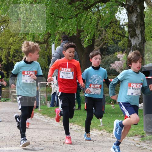25.04.2026 - Das Zehntel Zöllner http://msf.ph/oto/9662296 25.04.2026 09:38:17 Laufen 20, 6889, 7539, 6225, 20, 6956, 7496 meine-sportfotos.de