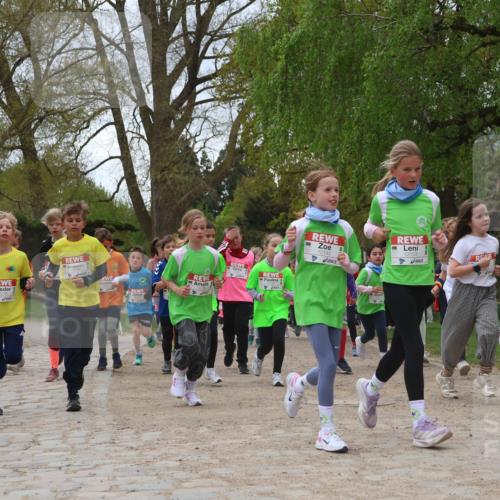 25.04.2026 - Das Zehntel Zöllner http://msf.ph/oto/9662342 25.04.2026 11:45:15 Laufen 12179, 12143, 12153 meine-sportfotos.de