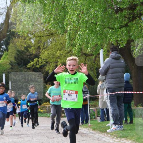 25.04.2026 - Das Zehntel Zöllner http://msf.ph/oto/9662371 25.04.2026 09:38:21 Laufen 7159 meine-sportfotos.de