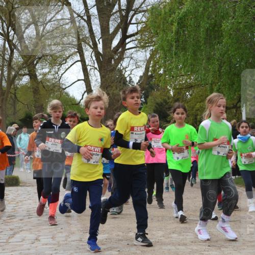 25.04.2026 - Das Zehntel Zöllner http://msf.ph/oto/9662375 25.04.2026 11:45:16 Laufen 10132, 2226, 1217 meine-sportfotos.de