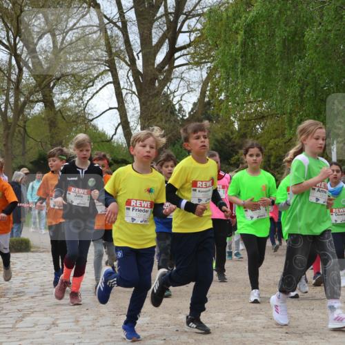 25.04.2026 - Das Zehntel Zöllner http://msf.ph/oto/9662378 25.04.2026 11:45:16 Laufen 12345, 12226, 1211 meine-sportfotos.de