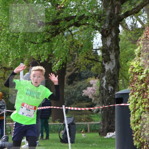 25.04.2026 - Das Zehntel Zöllner http://msf.ph/oto/9662383 25.04.2026 09:38:21 Laufen 7159 meine-sportfotos.de