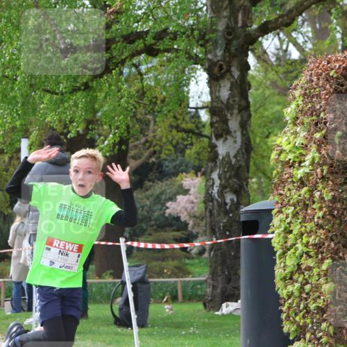 25.04.2026 - Das Zehntel Zöllner http://msf.ph/oto/9662386 25.04.2026 09:38:21 Laufen 7159 meine-sportfotos.de