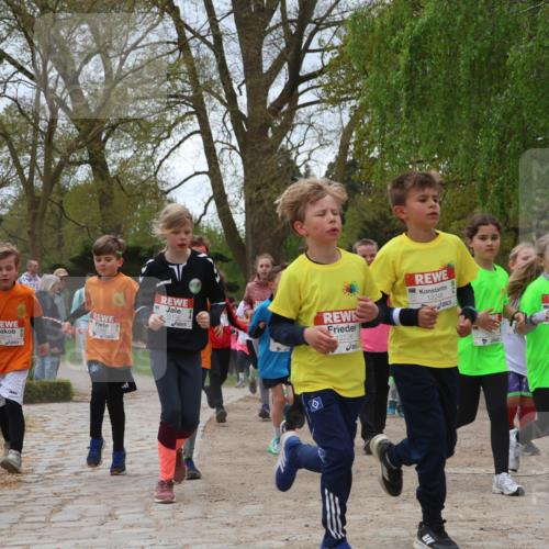 25.04.2026 - Das Zehntel Zöllner http://msf.ph/oto/9662390 25.04.2026 11:45:17 Laufen 10132, 12226, 12248, 12704, 12179 meine-sportfotos.de