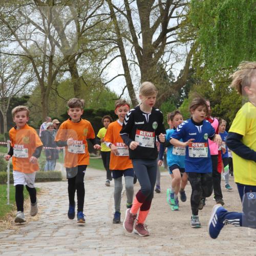 25.04.2026 - Das Zehntel Zöllner http://msf.ph/oto/9662399 25.04.2026 11:45:17 Laufen 12367, 10132, 10123, 1222 meine-sportfotos.de