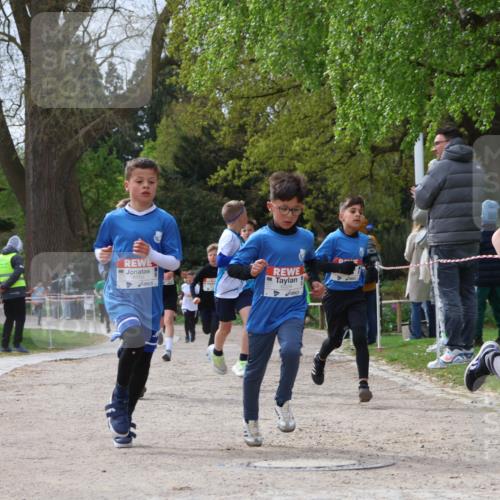 25.04.2026 - Das Zehntel Zöllner http://msf.ph/oto/9662410 25.04.2026 09:38:23 Laufen 6324, 6095 meine-sportfotos.de