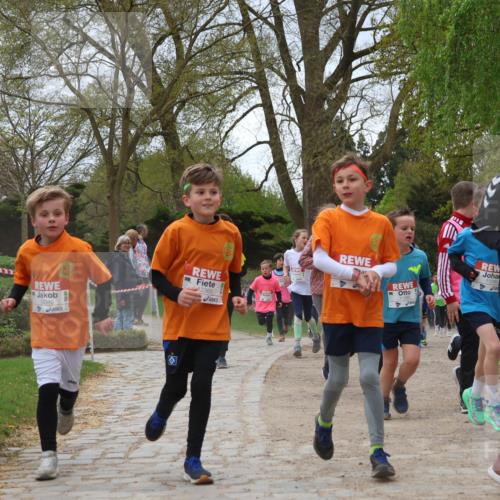 25.04.2026 - Das Zehntel Zöllner http://msf.ph/oto/9662429 25.04.2026 11:45:18 Laufen 12345, 12363, 11299, 132, 10123 meine-sportfotos.de