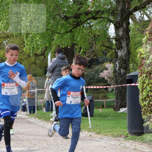 25.04.2026 - Das Zehntel Zöllner http://msf.ph/oto/9662431 25.04.2026 09:38:24 Laufen 7709, 6329, 6324 meine-sportfotos.de