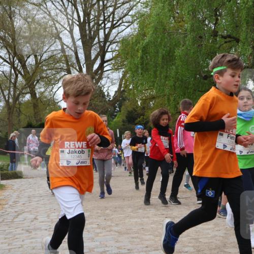 25.04.2026 - Das Zehntel Zöllner http://msf.ph/oto/9662474 25.04.2026 11:45:19 Laufen 12345, 1236, 12, 10, 123 meine-sportfotos.de