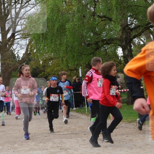 25.04.2026 - Das Zehntel Zöllner http://msf.ph/oto/9662486 25.04.2026 11:45:19 Laufen 12 meine-sportfotos.de