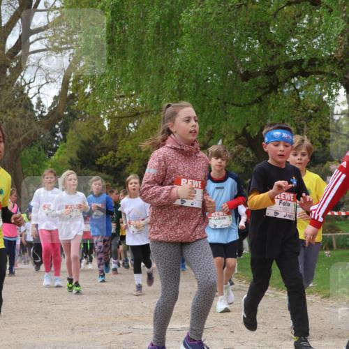 25.04.2026 - Das Zehntel Zöllner http://msf.ph/oto/9662498 25.04.2026 11:45:20 Laufen 12252, 11680, 11631 meine-sportfotos.de
