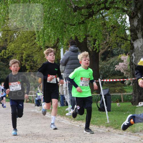 25.04.2026 - Das Zehntel Zöllner http://msf.ph/oto/9662506 25.04.2026 09:38:27 Laufen 6103 meine-sportfotos.de