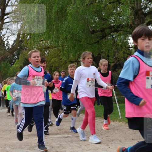 25.04.2026 - Das Zehntel Zöllner http://msf.ph/oto/9662594 25.04.2026 11:45:25 Laufen 12504, 11600, 1192 meine-sportfotos.de
