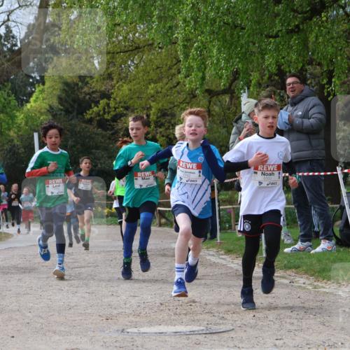 25.04.2026 - Das Zehntel Zöllner http://msf.ph/oto/9662608 25.04.2026 09:38:32 Laufen 7742, 5103 meine-sportfotos.de