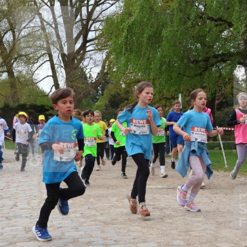 25.04.2026 - Das Zehntel Zöllner http://msf.ph/oto/9662629 25.04.2026 11:45:27 Laufen 11290, 12479, 12504 meine-sportfotos.de