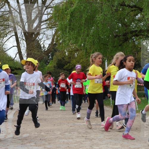 25.04.2026 - Das Zehntel Zöllner http://msf.ph/oto/9662710 25.04.2026 11:45:29 Laufen 12906, 12912, 08, 12635 meine-sportfotos.de