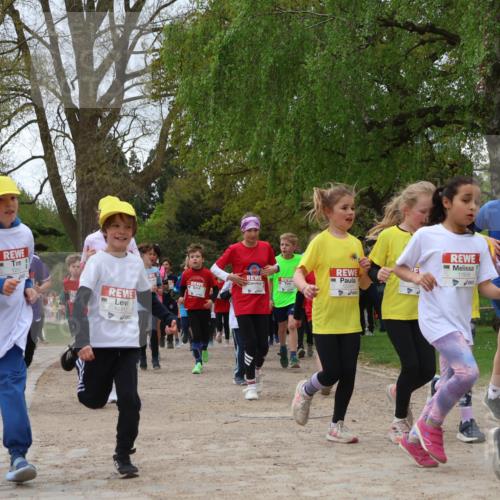 25.04.2026 - Das Zehntel Zöllner http://msf.ph/oto/9662716 25.04.2026 11:45:30 Laufen 12912, 12241, 11908, 126 meine-sportfotos.de