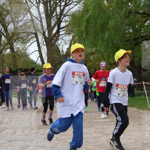 25.04.2026 - Das Zehntel Zöllner http://msf.ph/oto/9662740 25.04.2026 11:45:30 Laufen 12906, 12912, 12241 meine-sportfotos.de