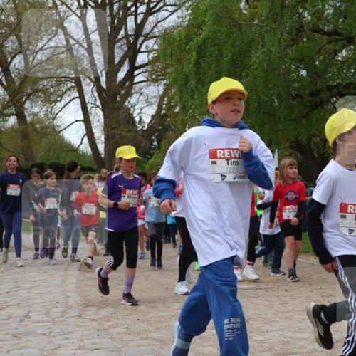 25.04.2026 - Das Zehntel Zöllner http://msf.ph/oto/9662749 25.04.2026 11:45:31 Laufen 12905, 12912 meine-sportfotos.de