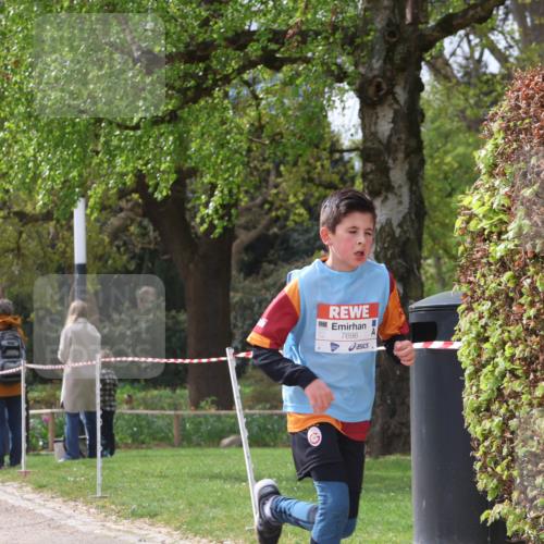 25.04.2026 - Das Zehntel Zöllner http://msf.ph/oto/9662769 25.04.2026 09:38:39 Laufen 7696 meine-sportfotos.de