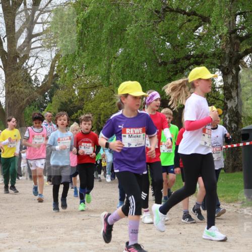 25.04.2026 - Das Zehntel Zöllner http://msf.ph/oto/9662785 25.04.2026 11:45:31 Laufen 12910 meine-sportfotos.de