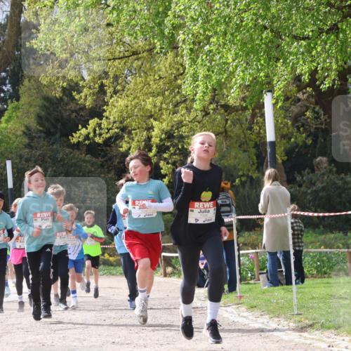 25.04.2026 - Das Zehntel Zöllner http://msf.ph/oto/9662805 25.04.2026 09:38:41 Laufen 7006 meine-sportfotos.de