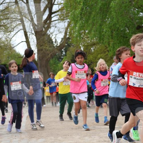 25.04.2026 - Das Zehntel Zöllner http://msf.ph/oto/9662833 25.04.2026 11:45:33 Laufen 8, 75, 10921 meine-sportfotos.de