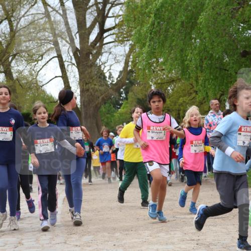 25.04.2026 - Das Zehntel Zöllner http://msf.ph/oto/9662839 25.04.2026 11:45:33 Laufen 11619, 10674, 10921 meine-sportfotos.de