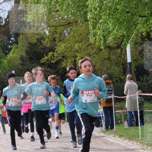 25.04.2026 - Das Zehntel Zöllner http://msf.ph/oto/9662844 25.04.2026 09:38:44 Laufen 7604, 7588, 7547 meine-sportfotos.de