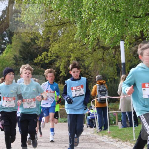 25.04.2026 - Das Zehntel Zöllner http://msf.ph/oto/9662859 25.04.2026 09:38:44 Laufen 7604, 7588, 7738, 7695, 7547 meine-sportfotos.de