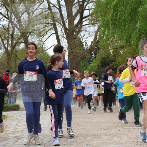 25.04.2026 - Das Zehntel Zöllner http://msf.ph/oto/9662863 25.04.2026 11:45:34 Laufen 10182, 10204, 11619, 11610 meine-sportfotos.de