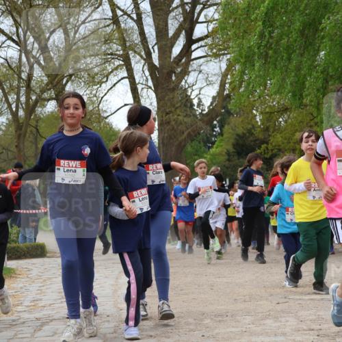 25.04.2026 - Das Zehntel Zöllner http://msf.ph/oto/9662866 25.04.2026 11:45:34 Laufen 10182, 10204, 12312, 11619, 11610 meine-sportfotos.de