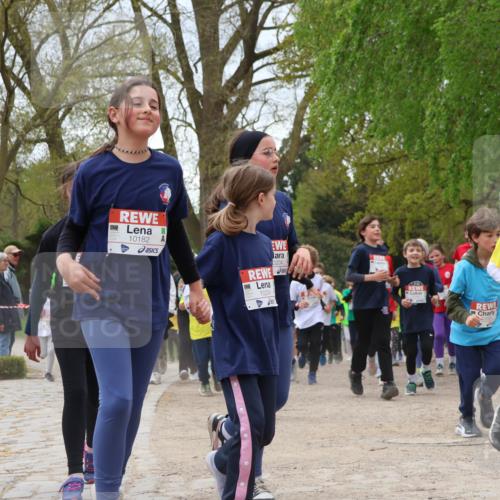 25.04.2026 - Das Zehntel Zöllner http://msf.ph/oto/9662881 25.04.2026 11:45:34 Laufen 10182, 10234, 0204, 12312 meine-sportfotos.de