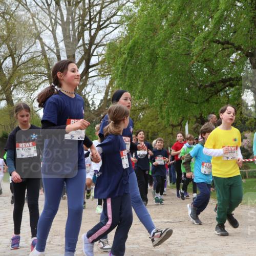 25.04.2026 - Das Zehntel Zöllner http://msf.ph/oto/9662896 25.04.2026 11:45:35 Laufen 11769, 10182 meine-sportfotos.de