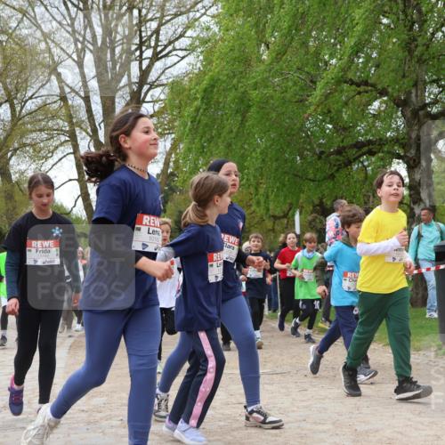 25.04.2026 - Das Zehntel Zöllner http://msf.ph/oto/9662902 25.04.2026 11:45:35 Laufen 11769, 10182 meine-sportfotos.de
