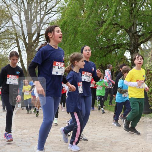 25.04.2026 - Das Zehntel Zöllner http://msf.ph/oto/9662911 25.04.2026 11:45:35 Laufen 11769, 10182, 50, 10204 meine-sportfotos.de