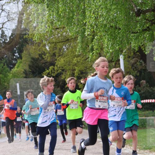 25.04.2026 - Das Zehntel Zöllner http://msf.ph/oto/9662925 25.04.2026 09:38:46 Laufen 6423, 7738, 7604 meine-sportfotos.de