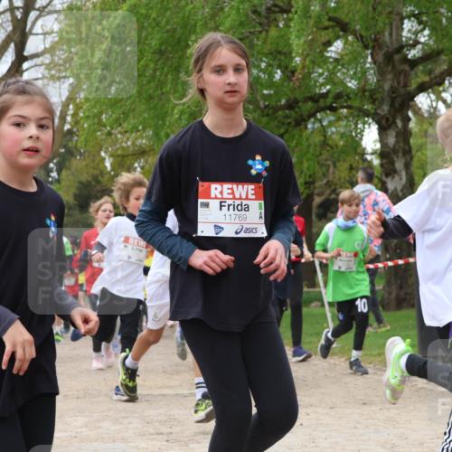 25.04.2026 - Das Zehntel Zöllner http://msf.ph/oto/9662941 25.04.2026 11:45:36 Laufen 11769, 10, 11405 meine-sportfotos.de