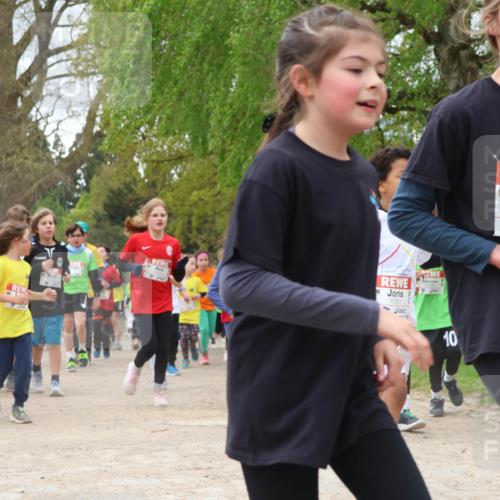 25.04.2026 - Das Zehntel Zöllner http://msf.ph/oto/9662956 25.04.2026 11:45:37 Laufen 11351, 10, 11769 meine-sportfotos.de