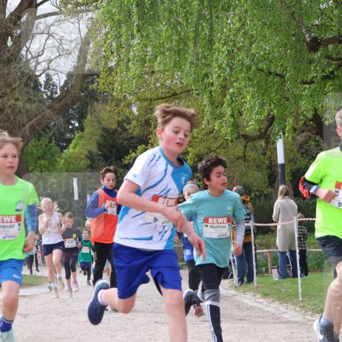 25.04.2026 - Das Zehntel Zöllner http://msf.ph/oto/9662976 25.04.2026 09:38:48 Laufen 5309, 7619, 7239 meine-sportfotos.de