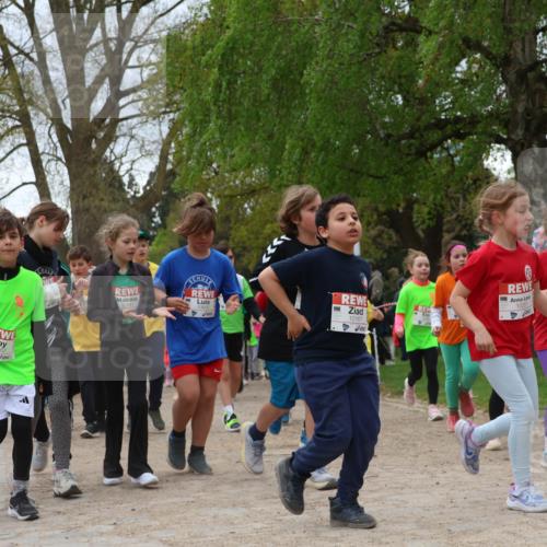 25.04.2026 - Das Zehntel Zöllner http://msf.ph/oto/9663016 25.04.2026 11:45:39 Laufen 12662, 10167, 10251 meine-sportfotos.de