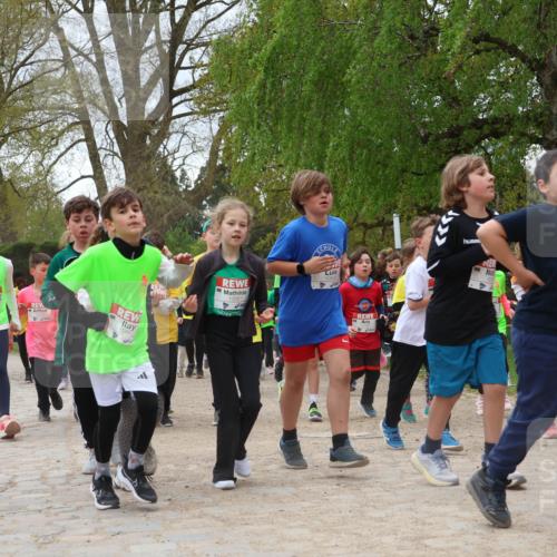 25.04.2026 - Das Zehntel Zöllner http://msf.ph/oto/9663034 25.04.2026 11:45:40 Laufen 10167 meine-sportfotos.de