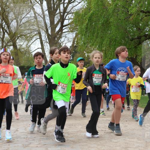 25.04.2026 - Das Zehntel Zöllner http://msf.ph/oto/9663046 25.04.2026 11:45:40 Laufen 12942, 12662, 10581, 10605, 10139 meine-sportfotos.de
